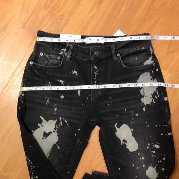 Bleached denim straight leg jeans - Picture 5 of 7